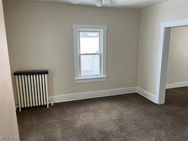 Building Photo - 2211 18th St SW