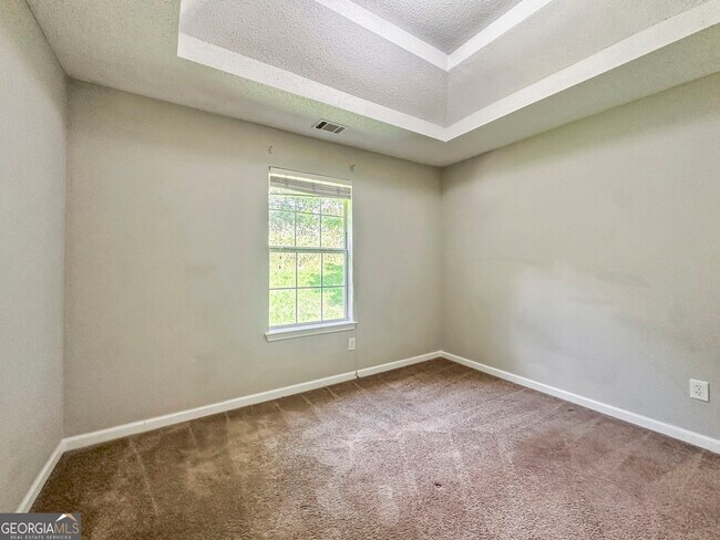 Building Photo - 1017 Maris Ln