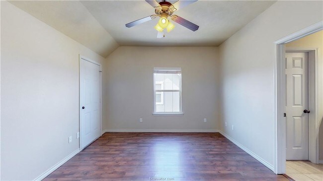 Building Photo - 3357 Keefer Loop
