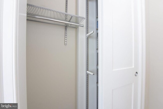 Building Photo - 3921 Fulton St NW