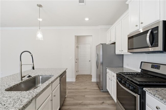 Building Photo - 1612 Dover Creek Ln