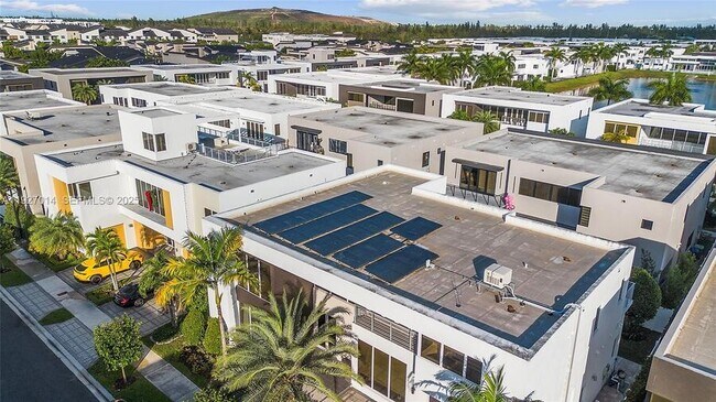 Building Photo - 7455 NW 103rd Pl