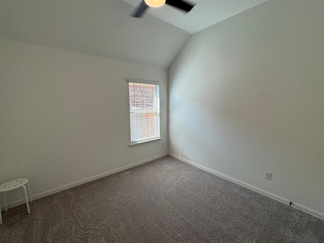 Building Photo - 201 Dove Tree Dr