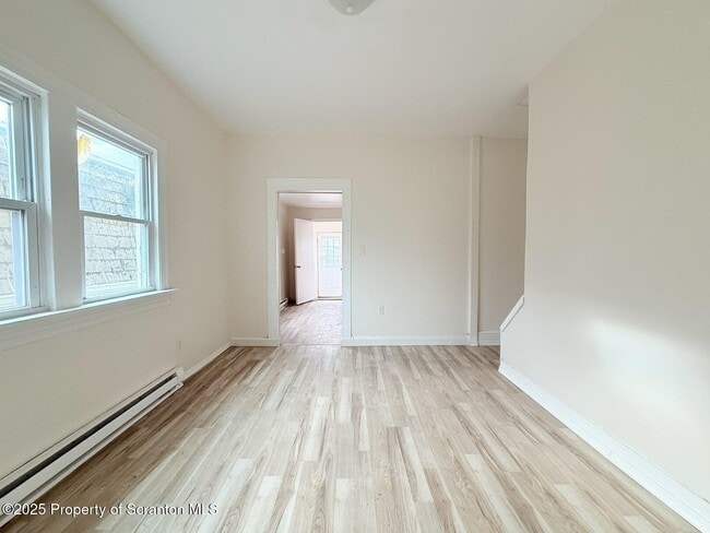 Building Photo - 210 Center Ave