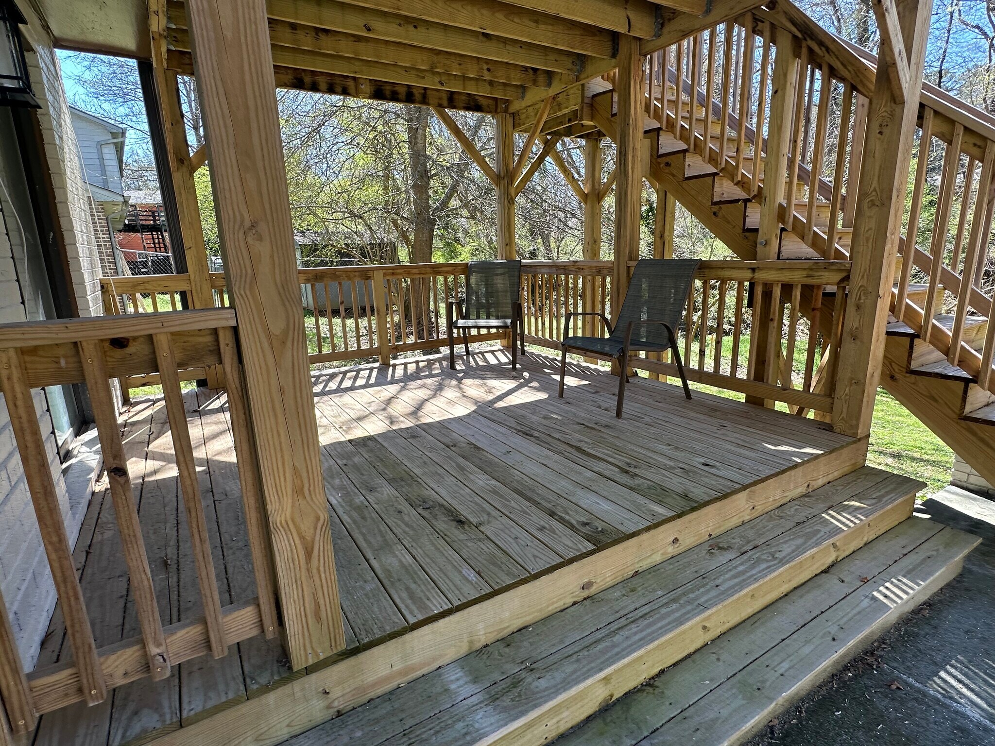 Building Photo - 1 Rainbow Dr