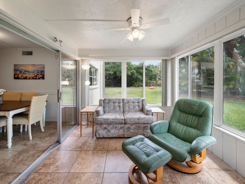 Building Photo - 7400 College Pkwy