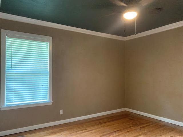 Building Photo - 1012 S Maurice Ave