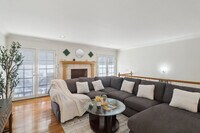 Building Photo - 3724 Evergreen Ct