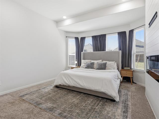 Building Photo - 1013 Wildwood Dr