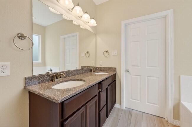 Building Photo - 19923 Pemetic Trail