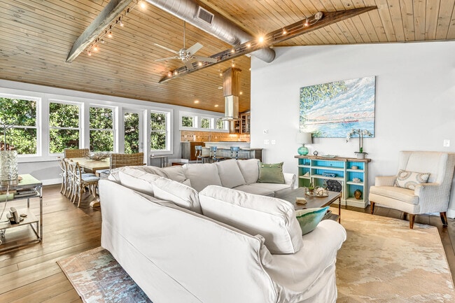 Building Photo - 1674 J D Miller Rd