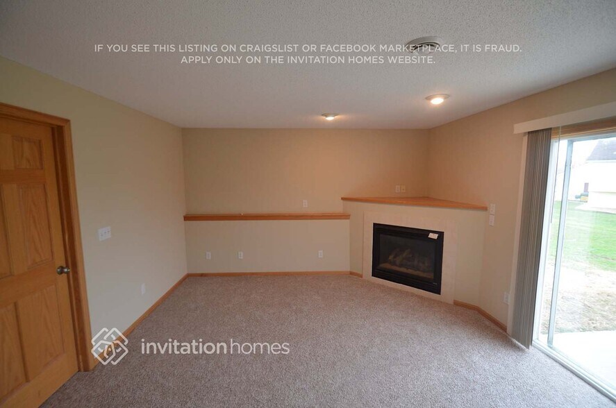 Building Photo - 3570 Kaiser Ct NE