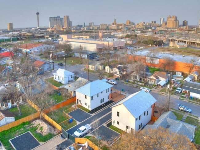 Building Photo - Historic District of Dignowity Hill