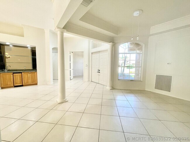 Building Photo - 21232 Rock Ridge Dr