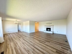 Building Photo - Sweeping Views of Yakima Valley