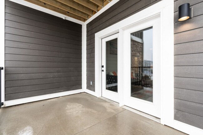 Building Photo - 5821 Elevated Way