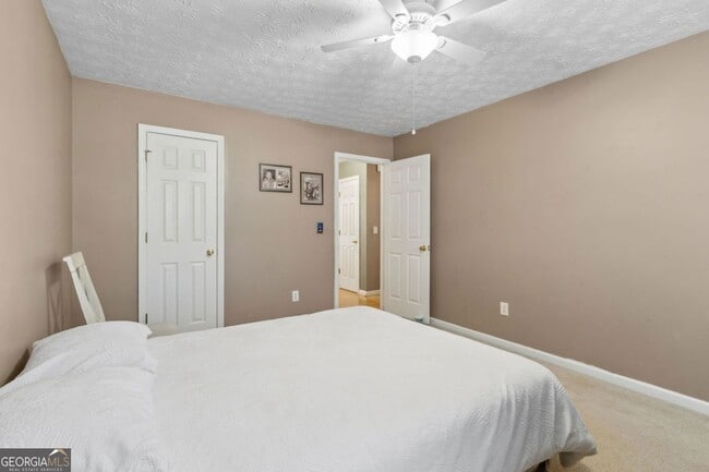 Building Photo - 436 Shenandoah Ct