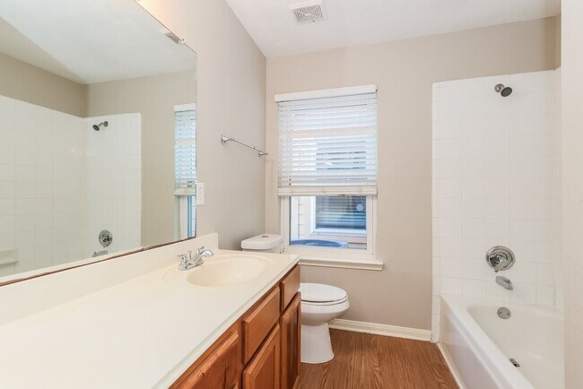 Building Photo - 12231 Innisfall Cir