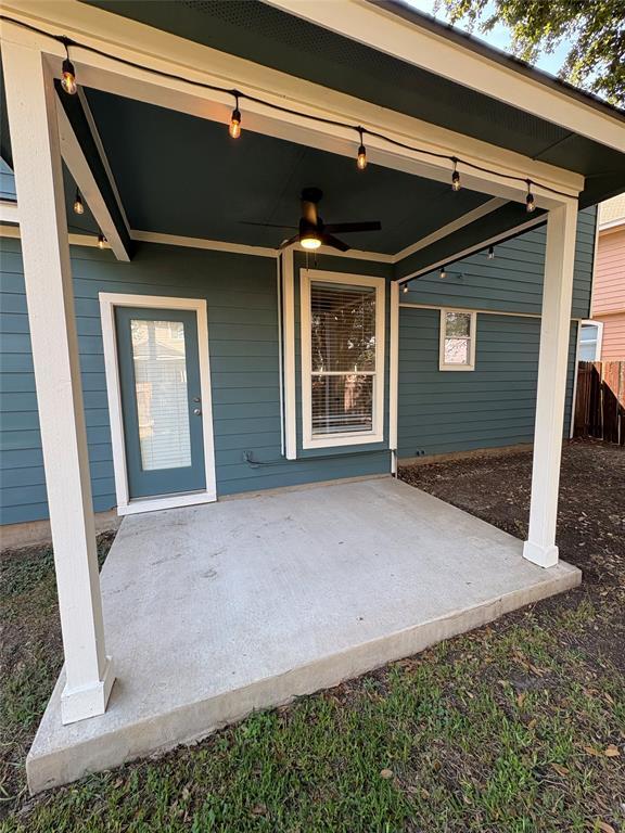 Building Photo - 2109 Rockland Dr