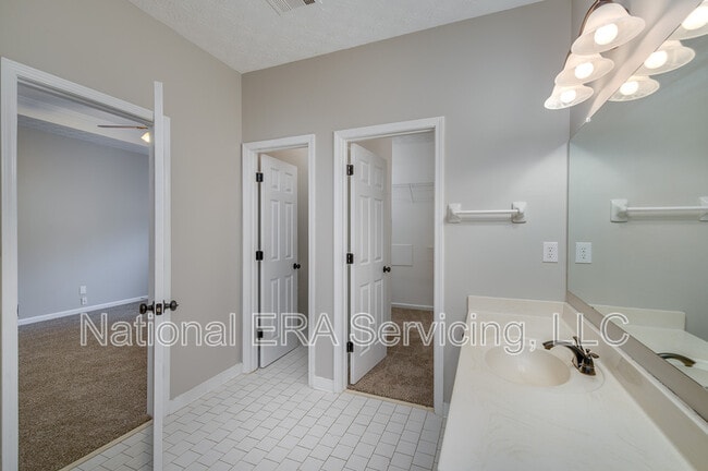 Building Photo - 155 Greenland Dr