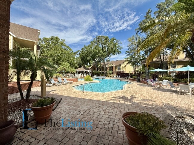 Building Photo - 8724 Mallard Reserve Dr