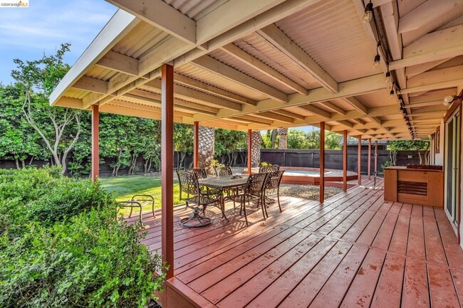 Building Photo - 3300 Concord Ave