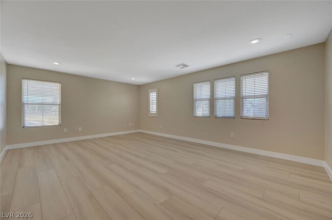 Building Photo - 5385 Bristol Bend Ct