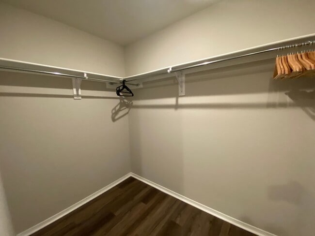 Building Photo - Newer 4bedroom home in Brookland School District!