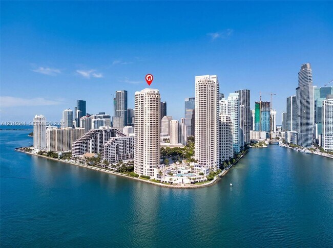 Building Photo - 808 Brickell Key Dr
