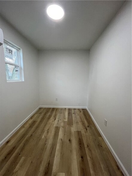 Building Photo - 1242 Indiana Ave