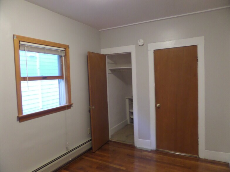 Building Photo - 46 Tappan St