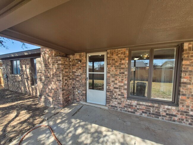 Building Photo - 5209 95th St