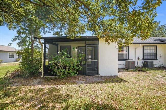 Building Photo - 811 W Magnolia St