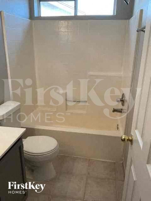 Building Photo - 7618 W Ironwood Dr