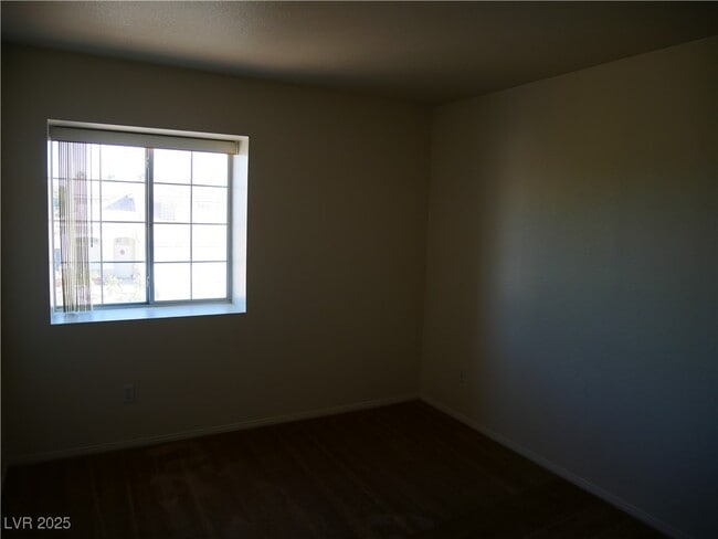 Building Photo - 2313 Avery Dr