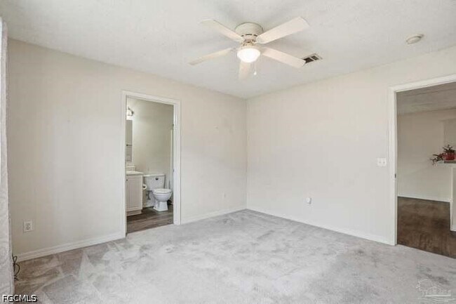 Building Photo - 1060 Antigua Cir