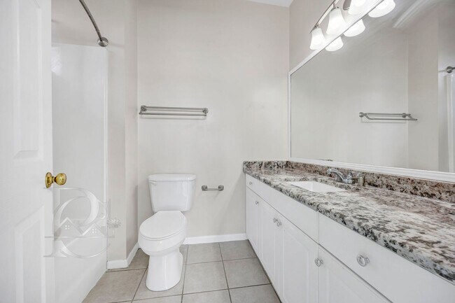 Building Photo - DOWNTOWN COLUMBIA BUNGALOW