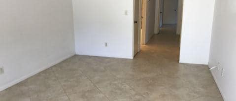 Building Photo - 650 Holmes Ave
