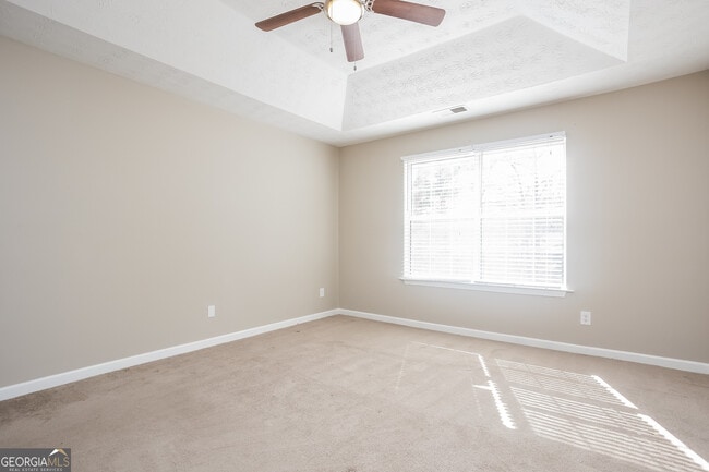 Building Photo - 7076 Shenandoah Trail