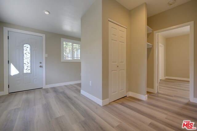 Building Photo - 1127 N Formosa Ave