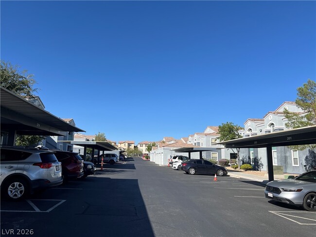 Building Photo - 6955 N Durango Dr