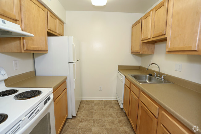 Kendalwood Apartments Fredericksburg Va Apartment Finder