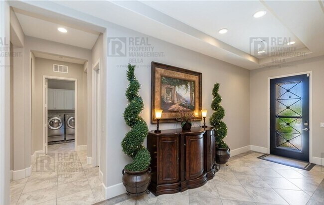 Building Photo - 32176 Golden Eye Dr