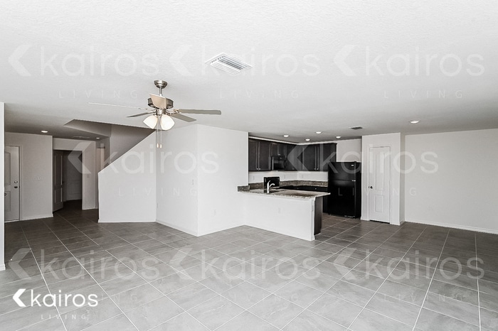 Building Photo - 8419 Indian Laurel Ln