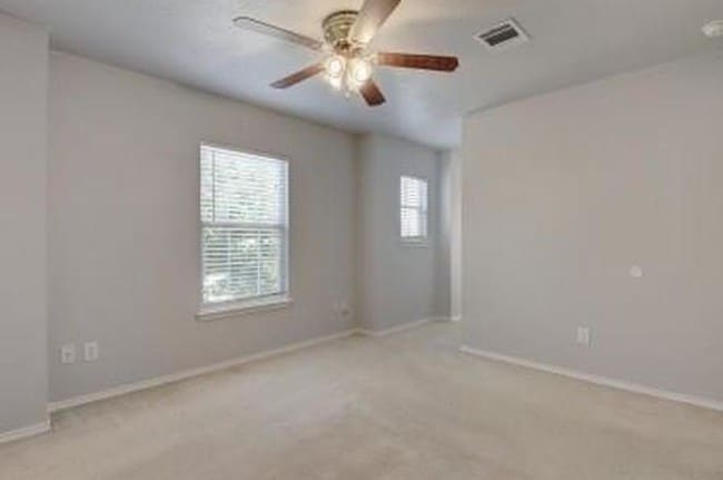 Building Photo - 13604 Coomes Dr