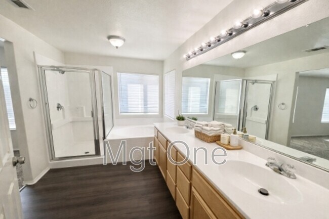 Building Photo - 16893 Tack Ln