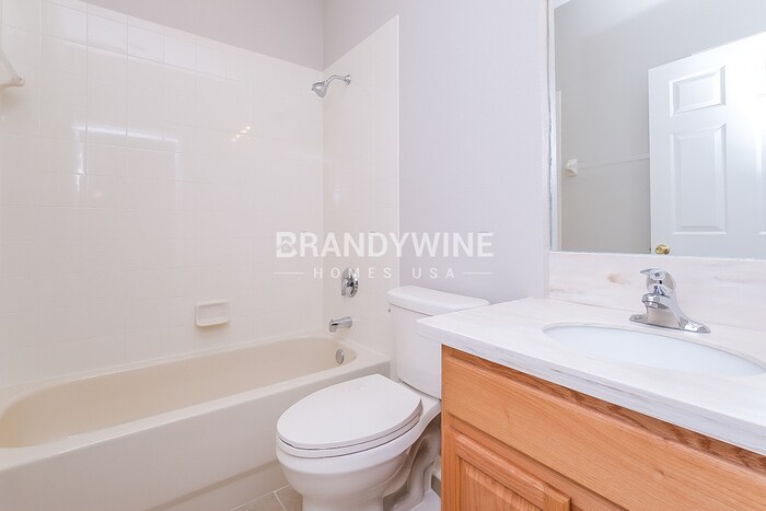 Building Photo - 747 Star Pointe Dr