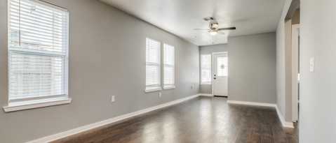 Building Photo - 1212 Hamblen St