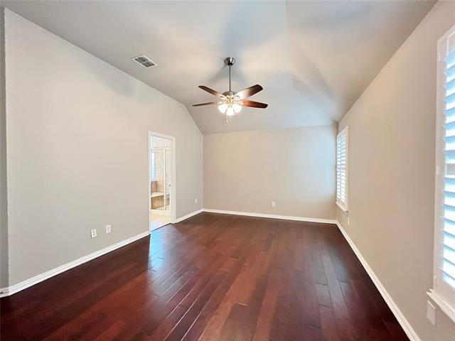 Building Photo - 505 Maverick Dr