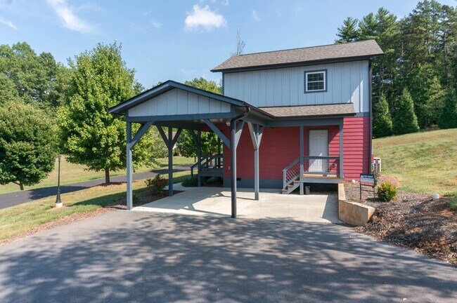 Building Photo - 8 Cricket Crossing Ct